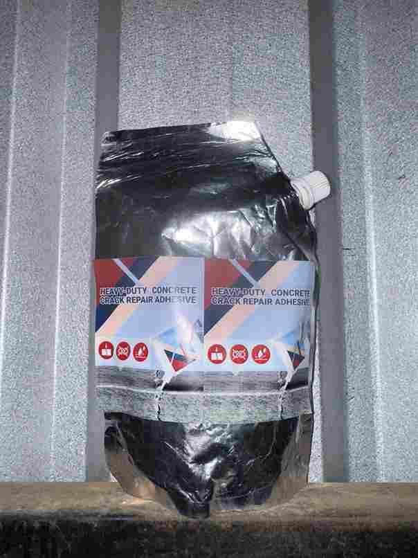 Heavy-Duty Concrete Crack Repair Adhesive - 100gm | Waterproof Wall & Floor Filler Sealant | Strong Bond for Cement, Plaster, Tiles & Masonry Fixing